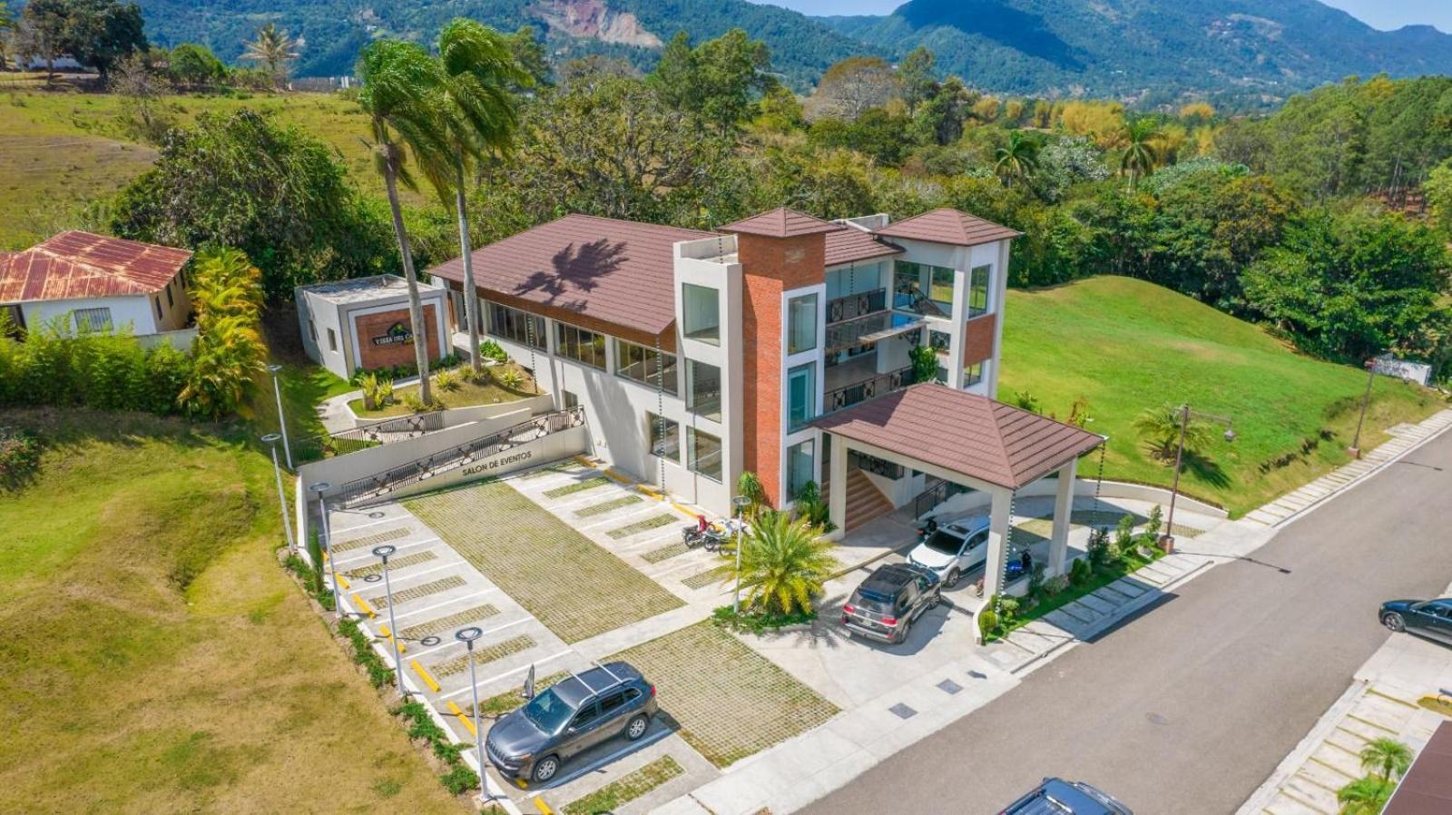 Vista Del Campo Country Club & Villas Jarabacoa Esterno foto